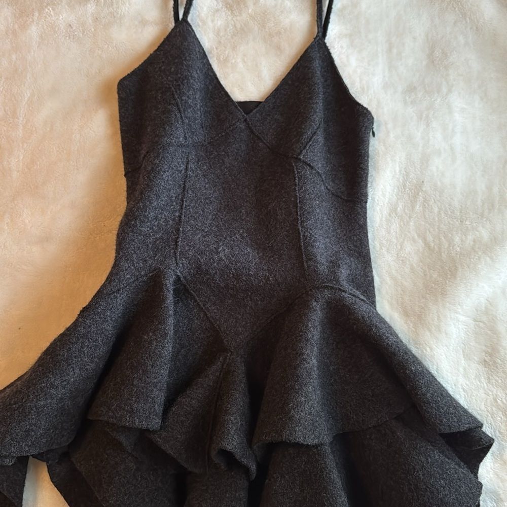 Givenchy Gray Peplum Tank Top - Picture 5 of 13